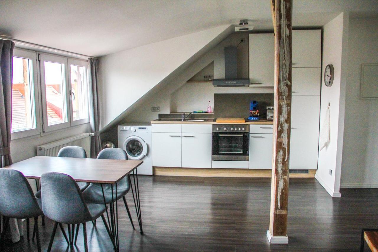 Exklusive 2 Zi. Dachgeschosswohnung In Top Lage! BRE Dış mekan fotoğraf